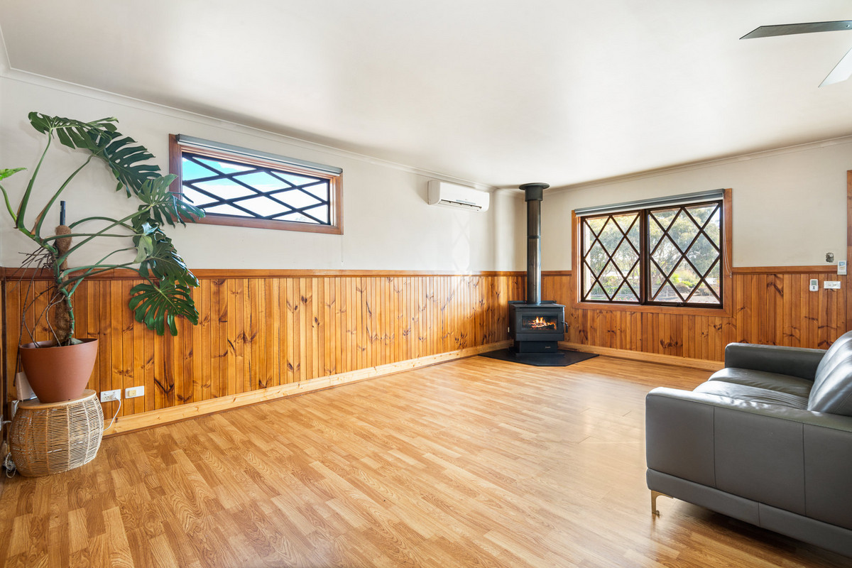 13 Sutherland Street, Meredith VIC 3333, Meredith - Thumbnail 4