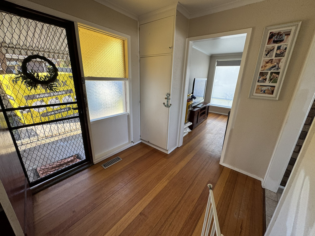 7 Hastings Crescent, Broadmeadows VIC 3047, Broadmeadows - Thumbnail 3