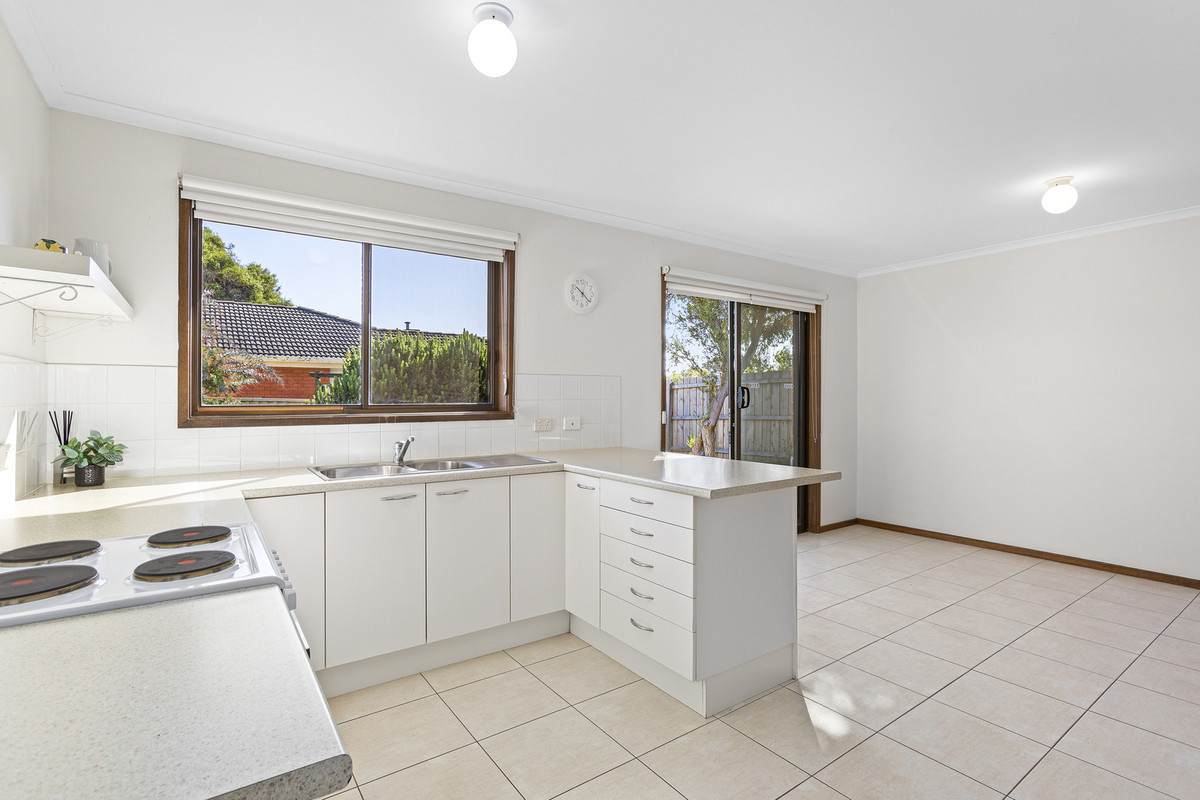 8 Lincoln Drive, Portarlington VIC 3223, Portarlington - Thumbnail 3