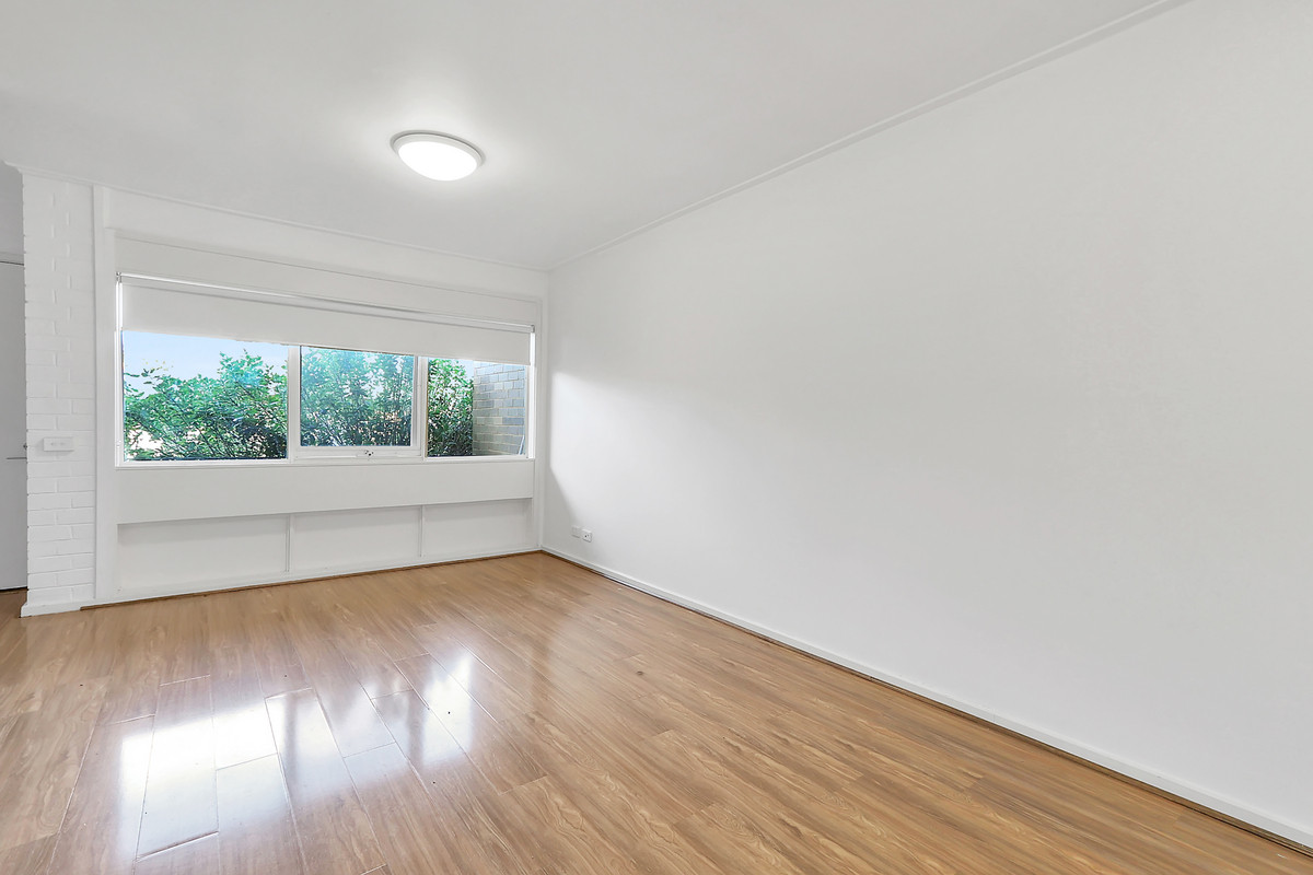 2 / 10 Yarraduct Place South, Croydon VIC 3136, Croydon - Thumbnail 2