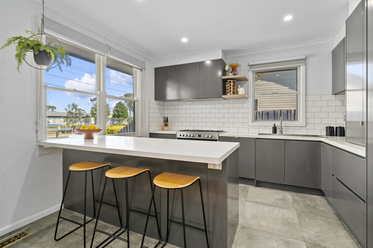 1 / 74 Daley Street, Glenroy VIC 3046, Glenroy - Thumbnail 2