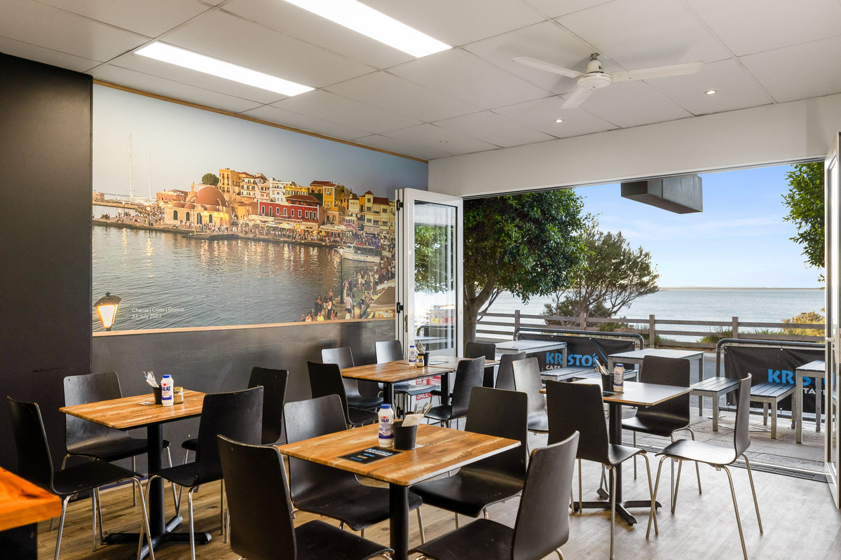 5 / 16 The Esplanade, Cowes VIC 3922, Cowes - Image 1