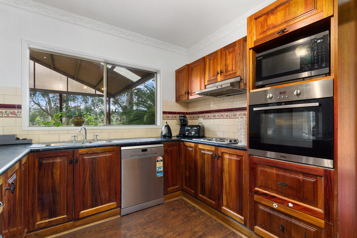 80 Two Mile Road, Newborough VIC 3825, Newborough - Thumbnail 6