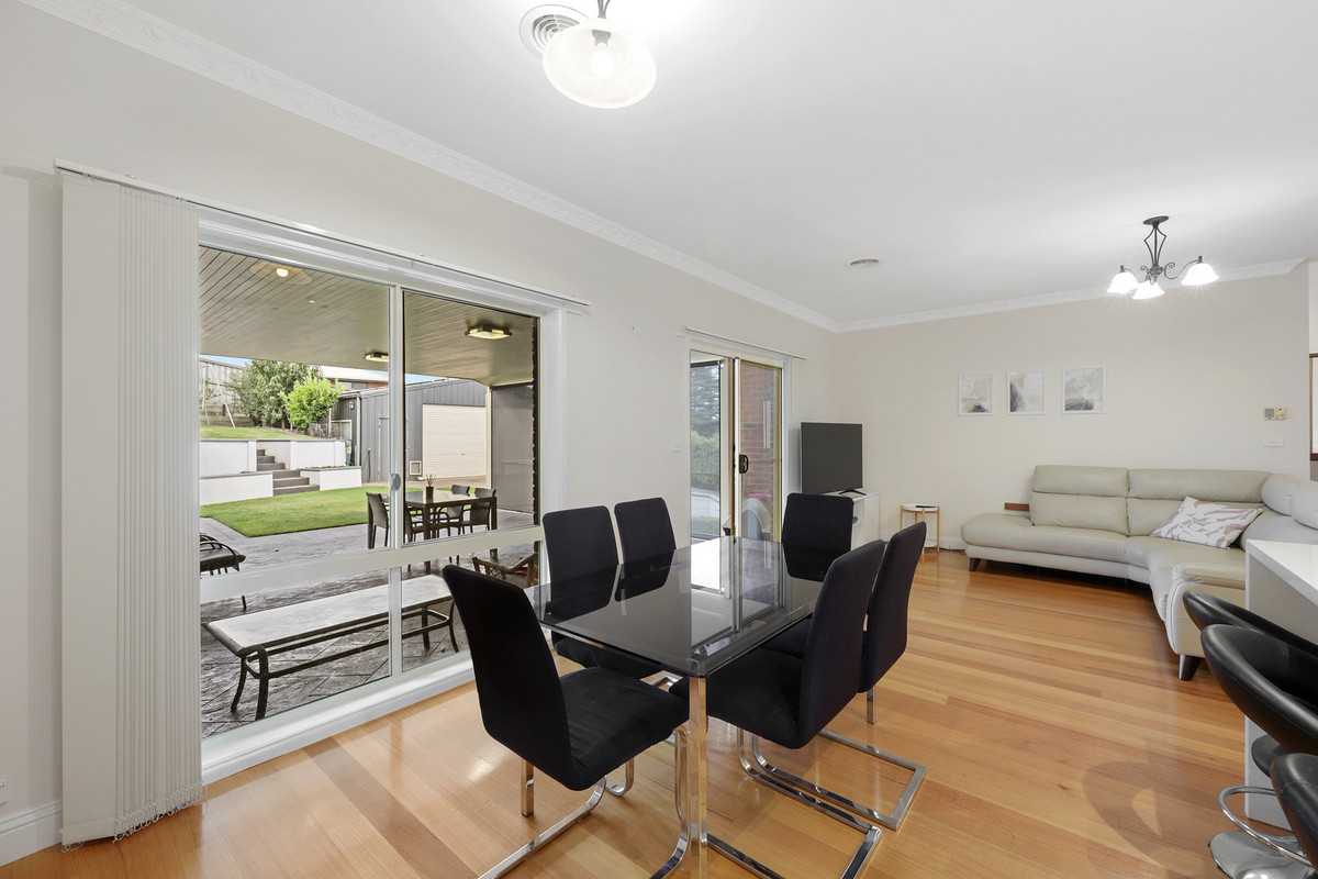 18 Fairway Crescent, Warrnambool VIC 3280, Warrnambool - Thumbnail 8
