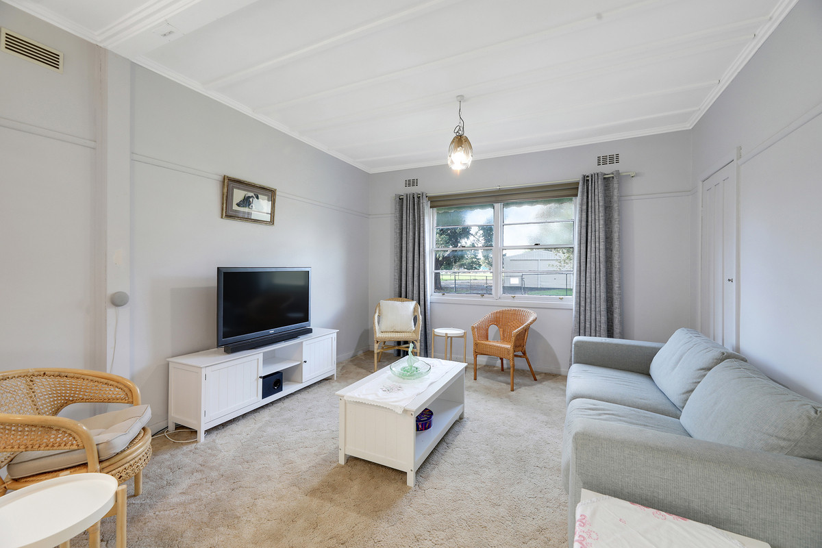 8 Harold Street, Morwell VIC 3840, Morwell - Thumbnail 4