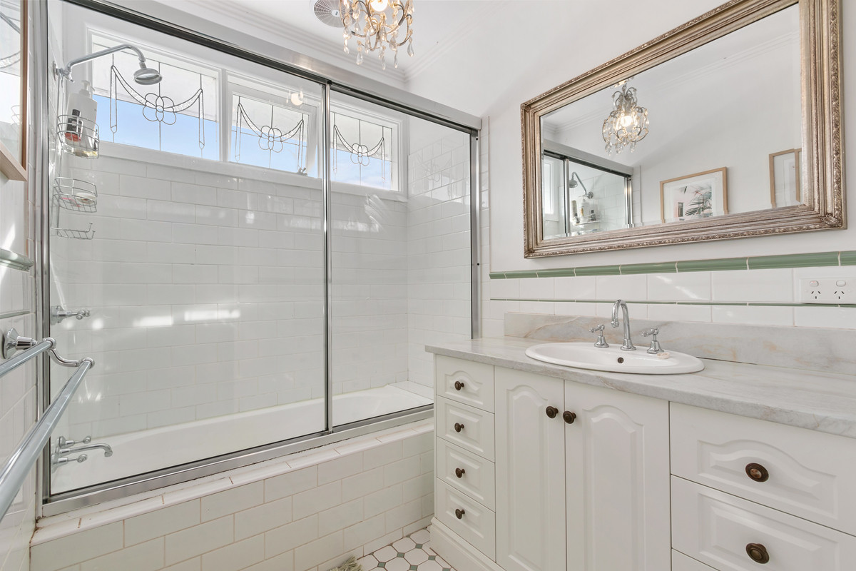 7 Doherty Avenue, Morwell VIC 3840, Morwell - Thumbnail 4