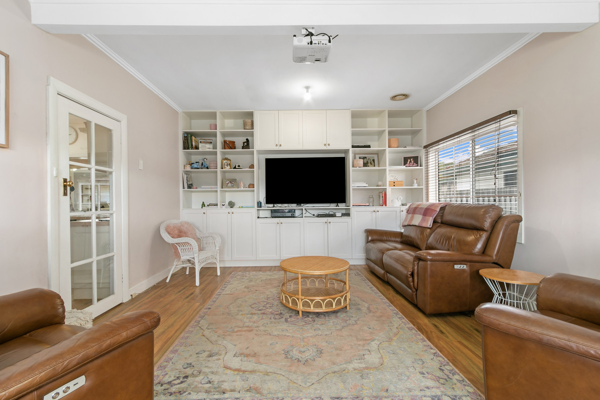 7 Doherty Avenue, Morwell VIC 3840, Morwell - Thumbnail 2