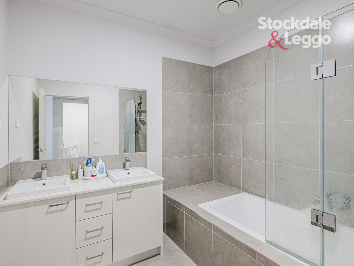 11B Meikle Street, Maddingley VIC 3340, Maddingley - Thumbnail 8