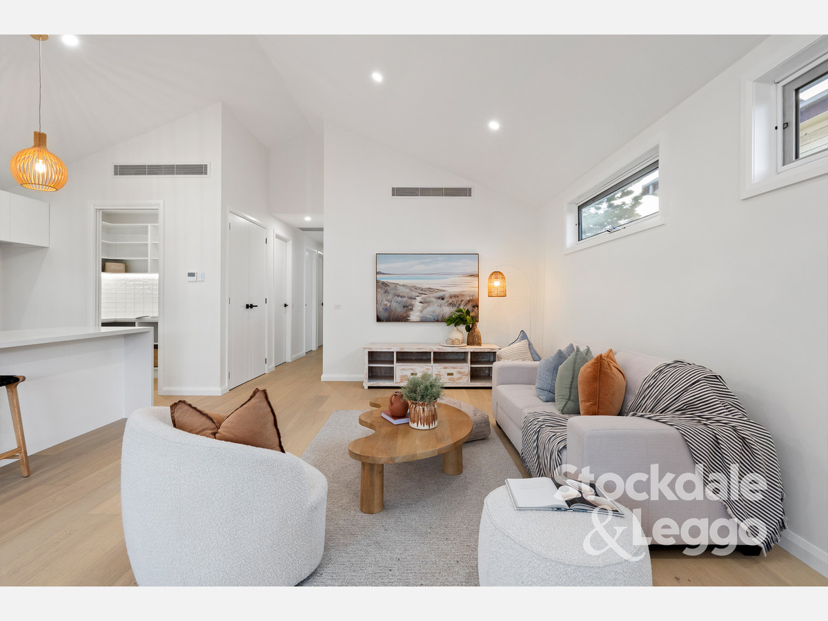 49 Ninth Avenue, Rosebud VIC 3939, Rosebud - Thumbnail 2