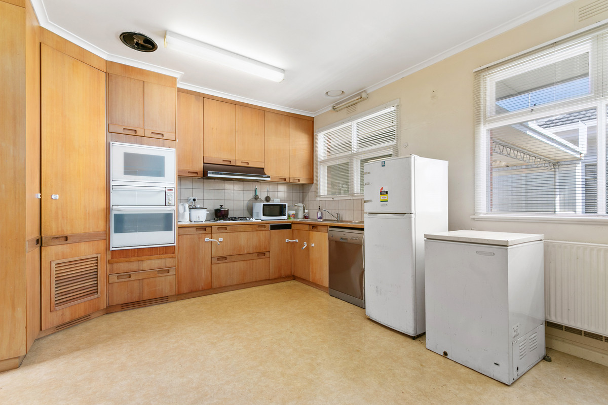 10 Vindon Avenue, MORWELL VIC 3840, Morwell - Thumbnail 8