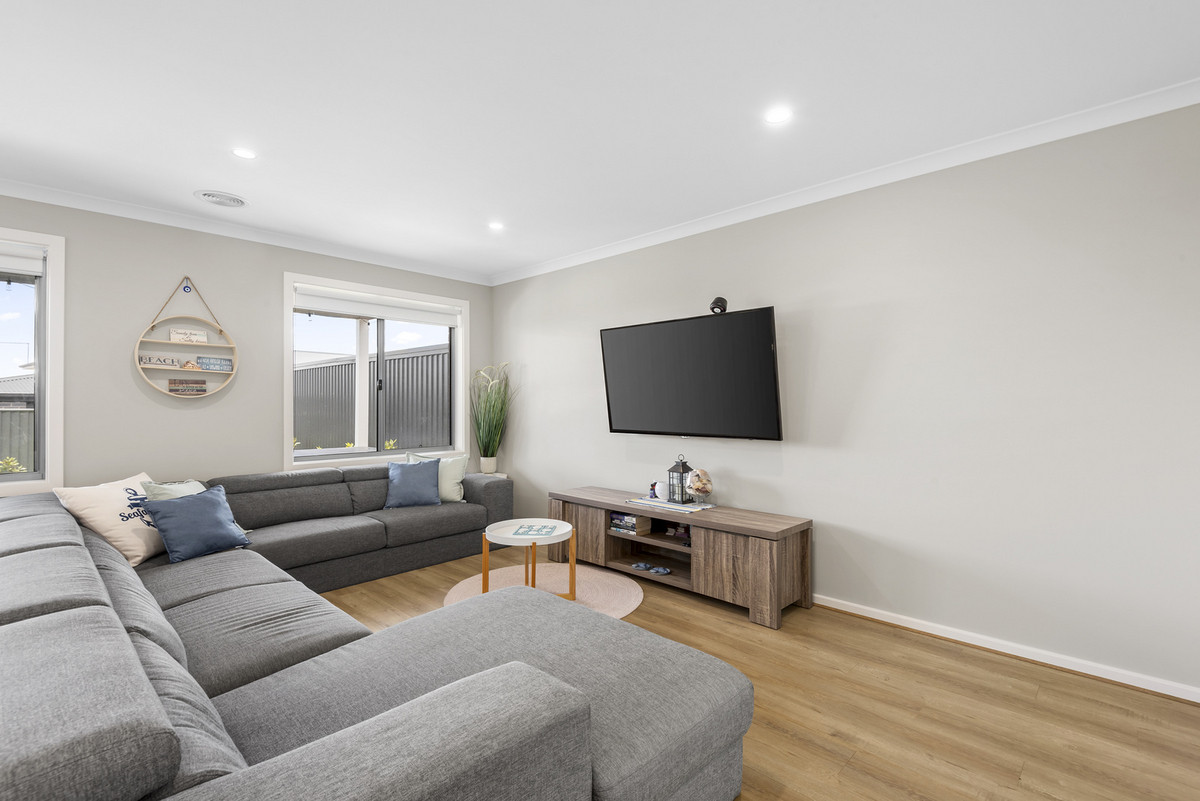24 Hilltop Drive, Curlewis VIC 3222, Curlewis - Thumbnail 7