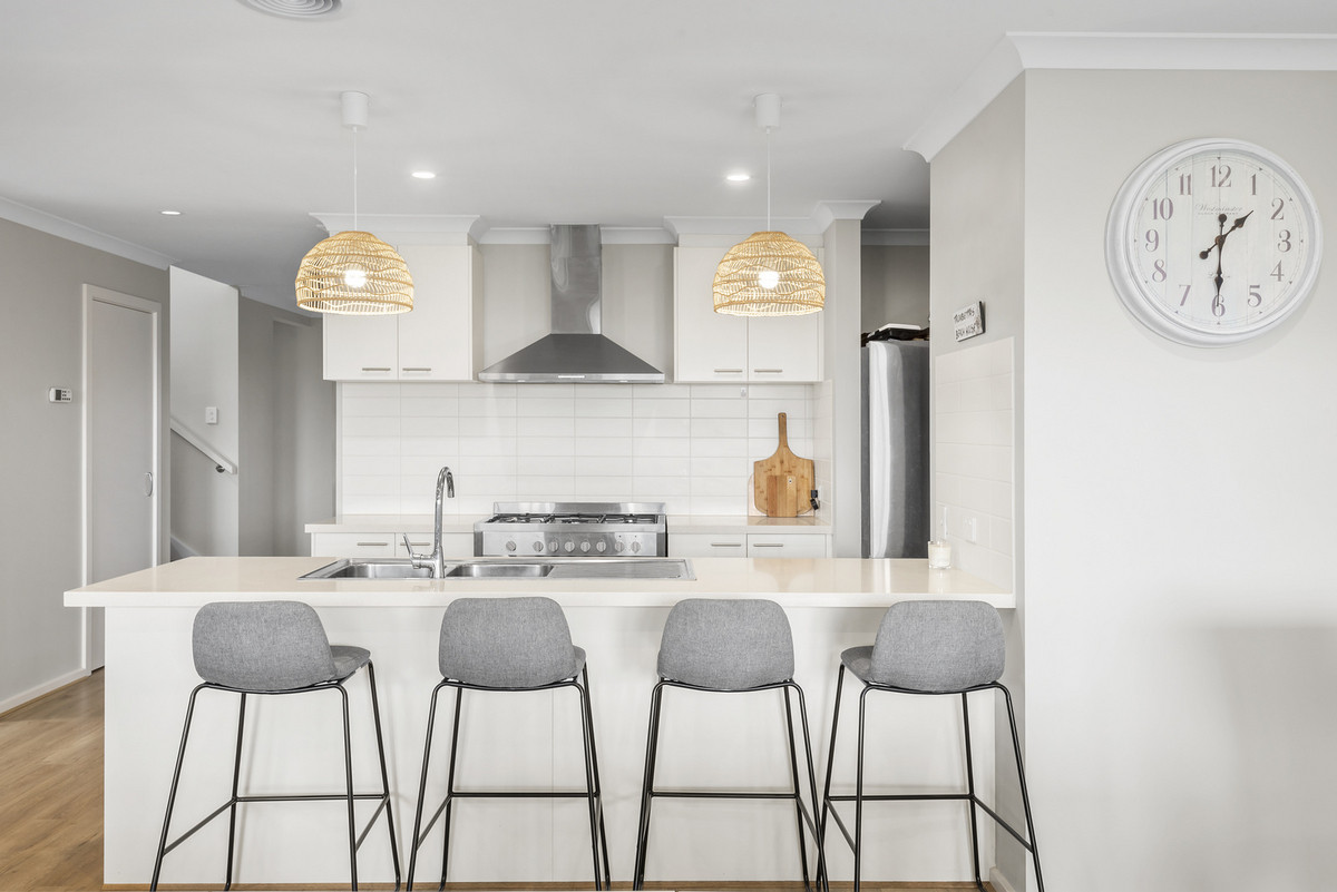 24 Hilltop Drive, Curlewis VIC 3222, Curlewis - Thumbnail 4