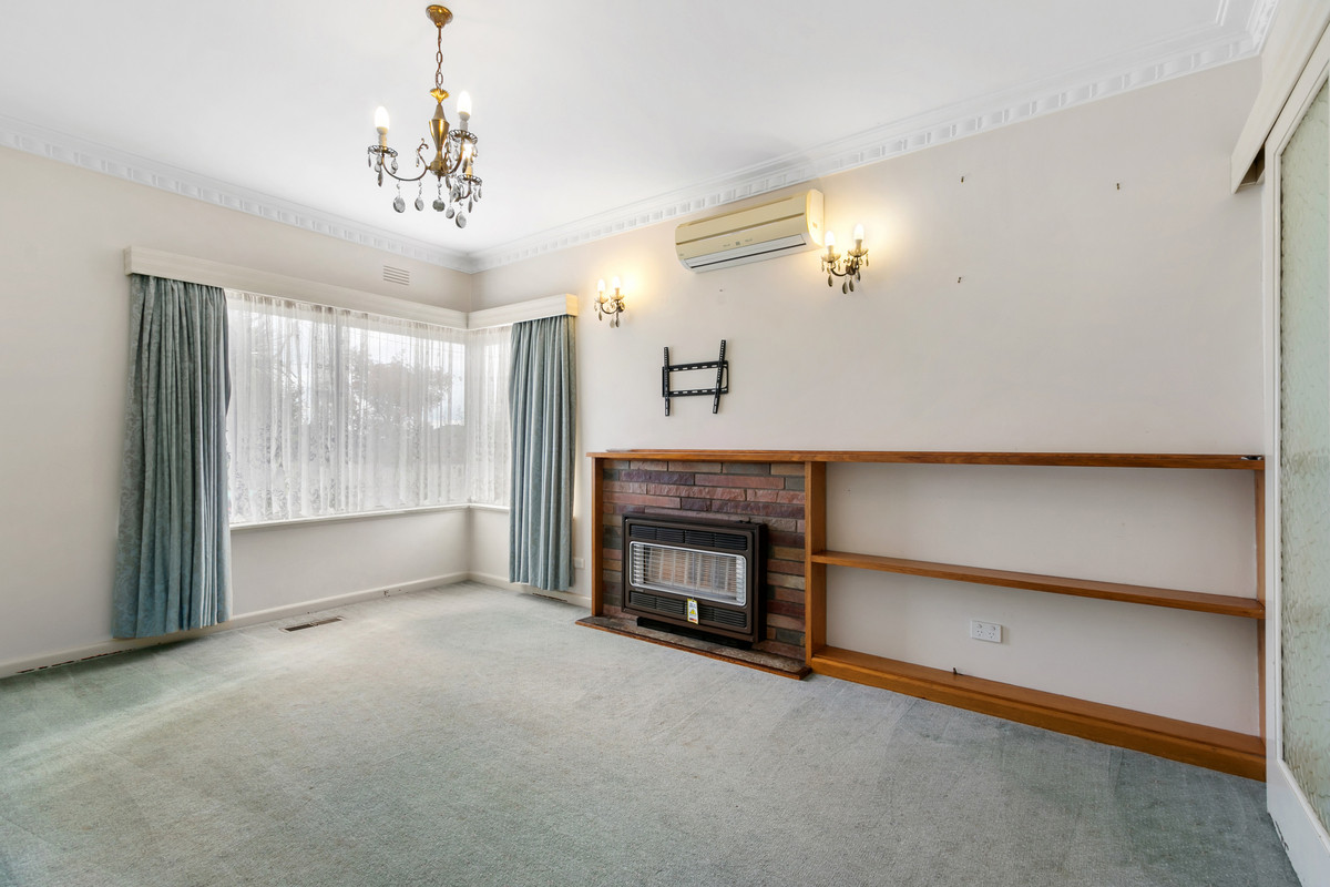 124 Vincent Road, Morwell VIC 3840, Morwell - Thumbnail 2
