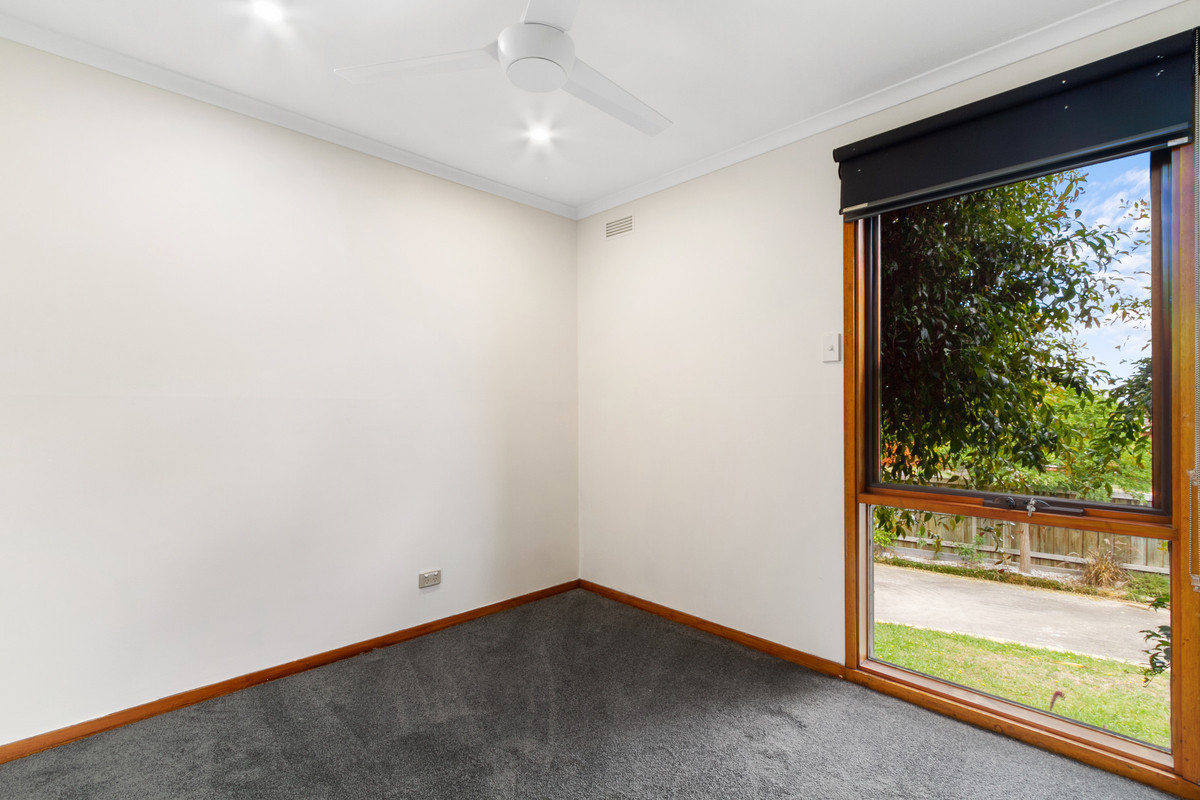 10 Maple Crescent, Churchill VIC 3842, Churchill - Thumbnail 5