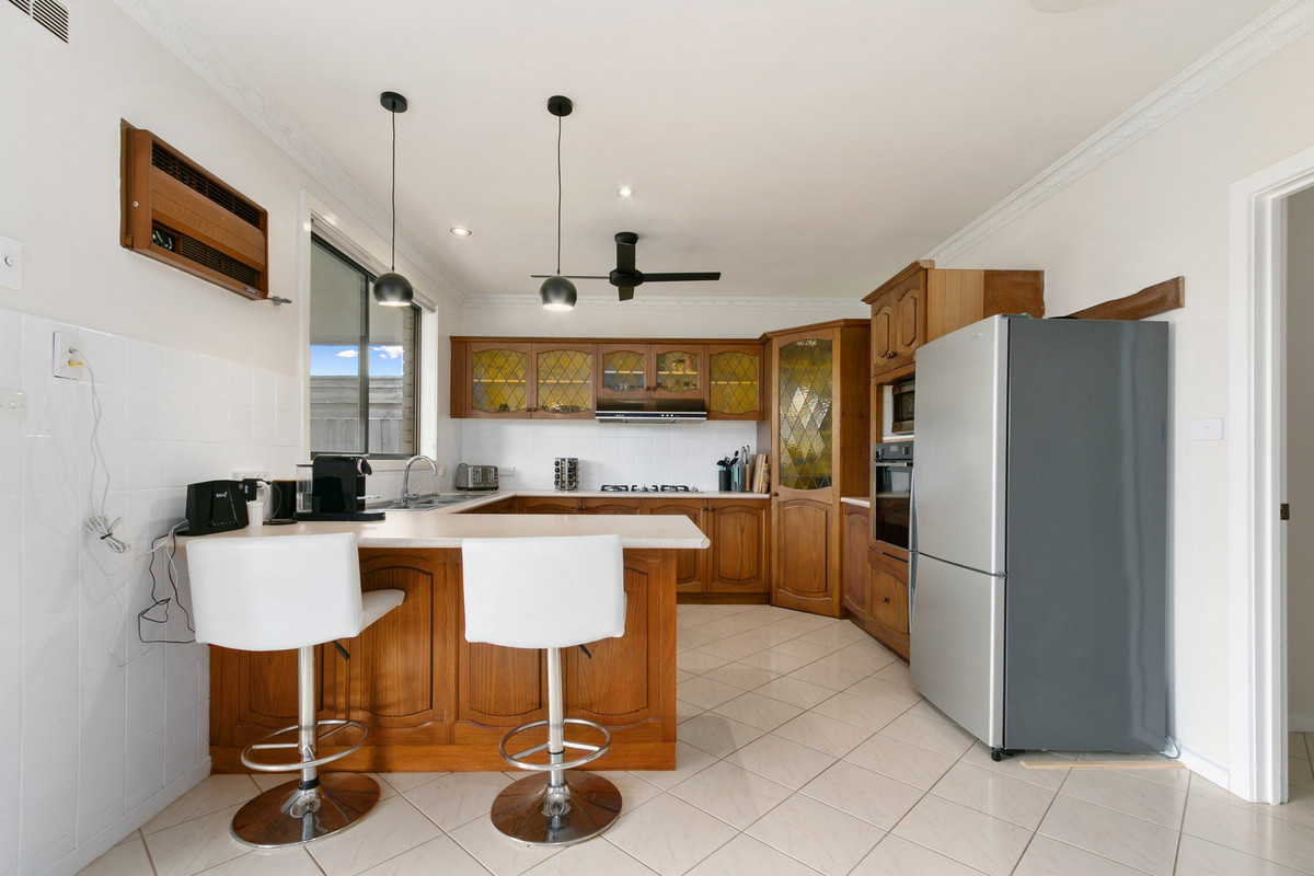 7 Turnley Street, Morwell VIC 3840, Morwell - Thumbnail 2