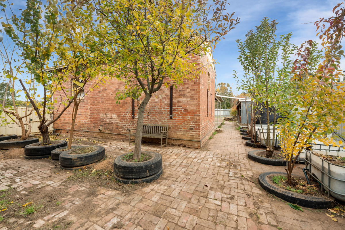 44 High Street, Wedderburn VIC 3518, Wedderburn - Thumbnail 2