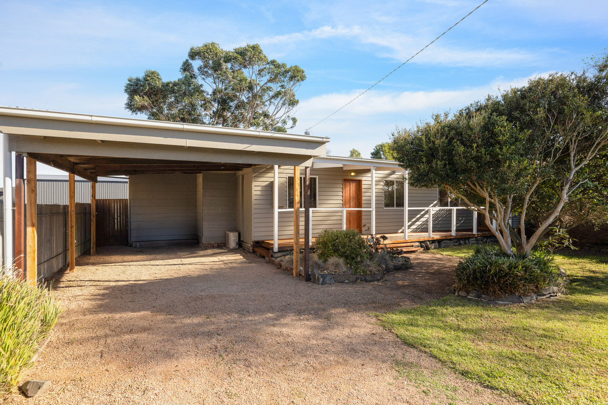 26 Irving Road, Cowes VIC 3922, Cowes - Thumbnail 2