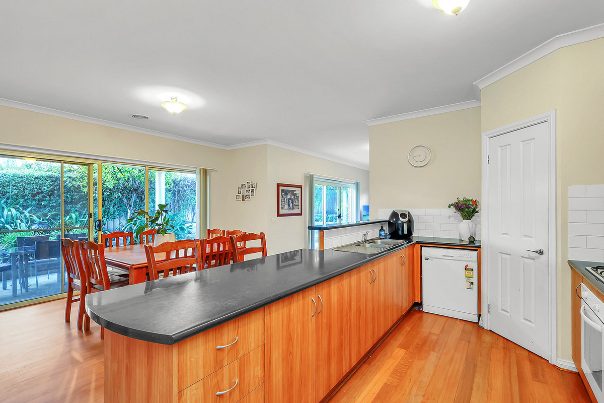 240 Russell Street, Dennington VIC 3280, Dennington - Thumbnail 8