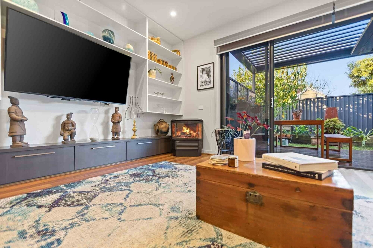 11 Monteith Place, Ballarat Central VIC 3350, Ballarat Central - Thumbnail 3