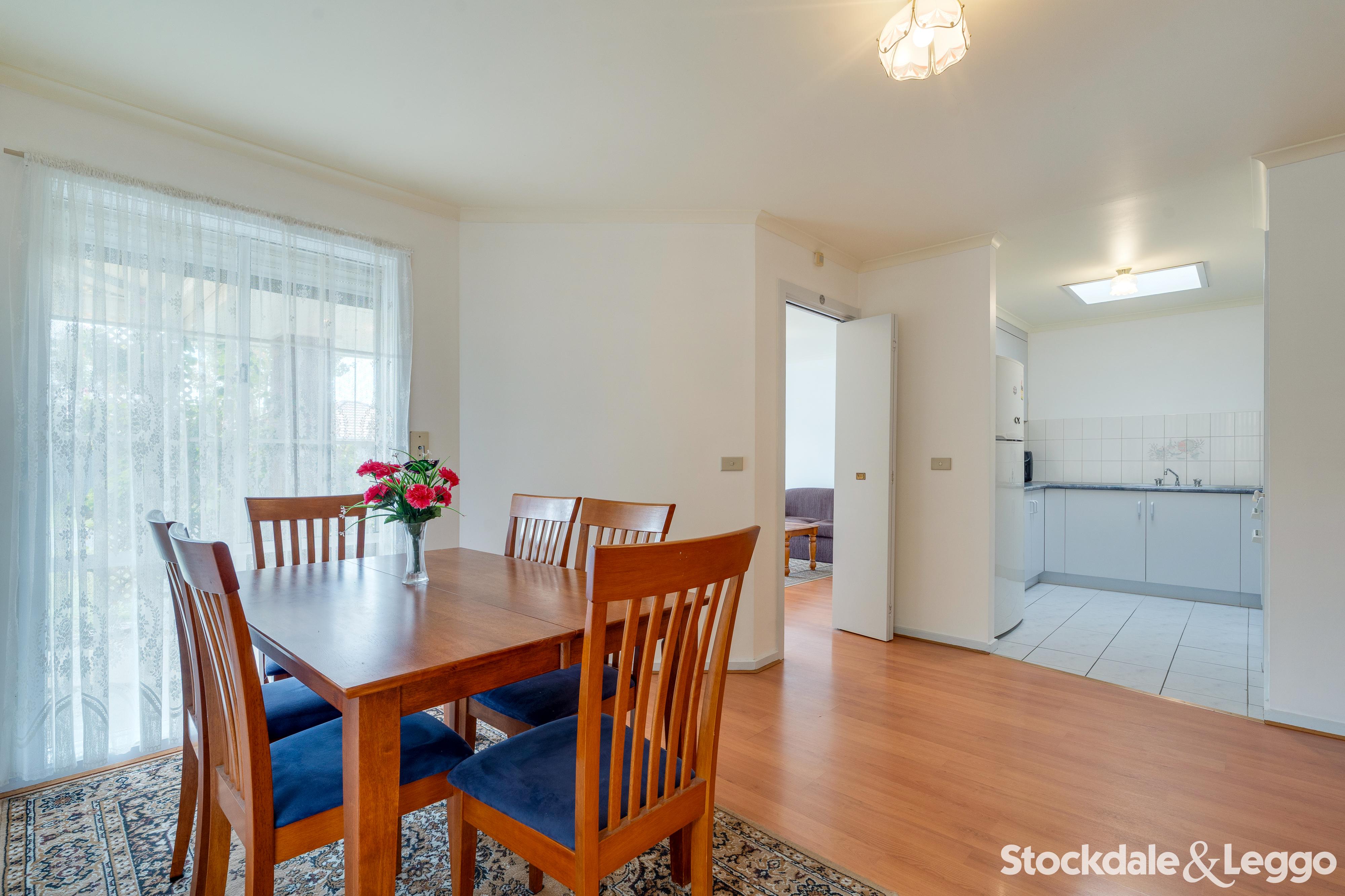10 Parkinson Way, Roxburgh Park VIC, Roxburgh Park - Thumbnail 5