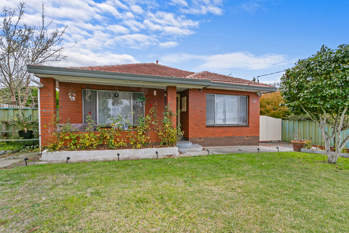 17 Latrobe Road, Morwell VIC 3840, Morwell - Image 1