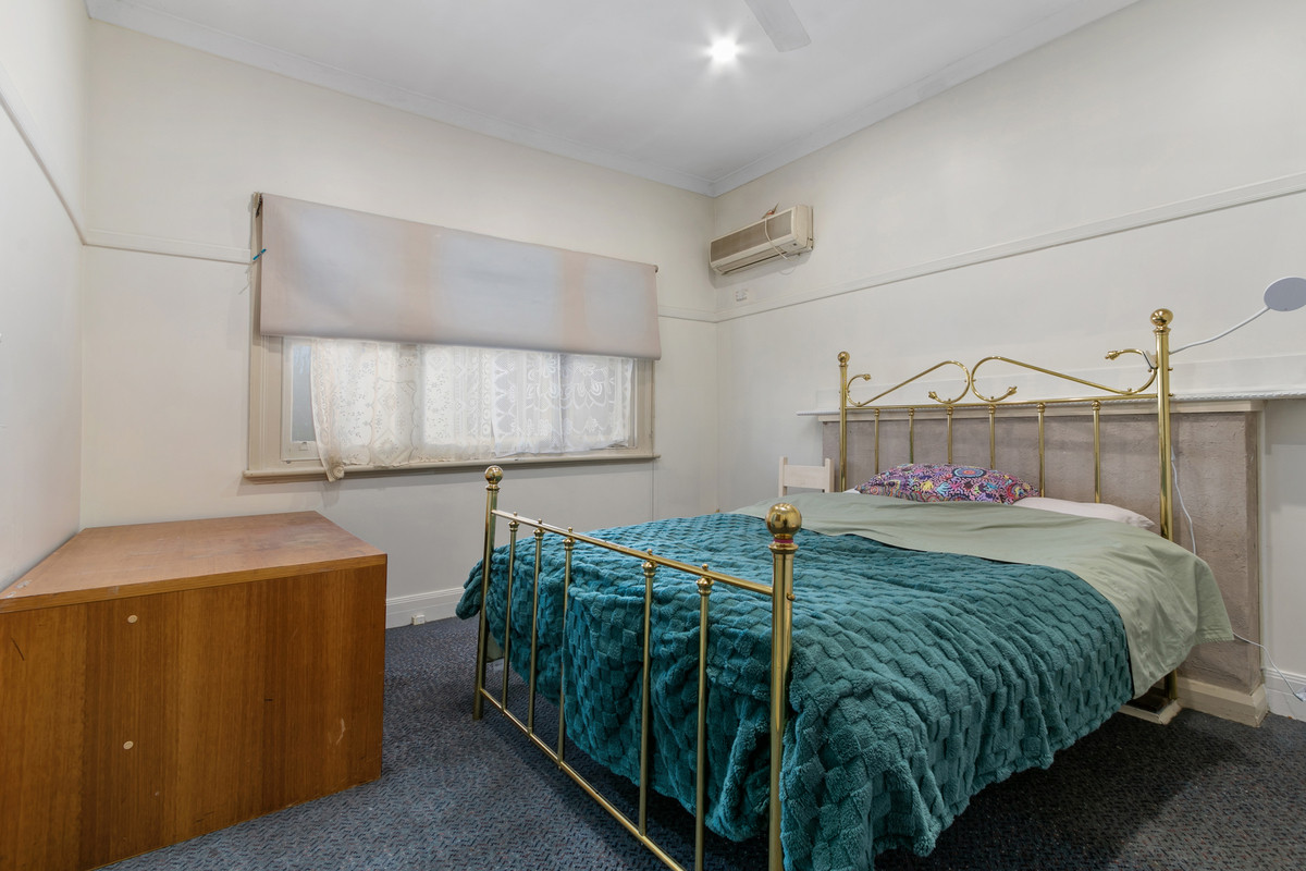 14 Collins Street, Morwell VIC 3840, Morwell - Thumbnail 3