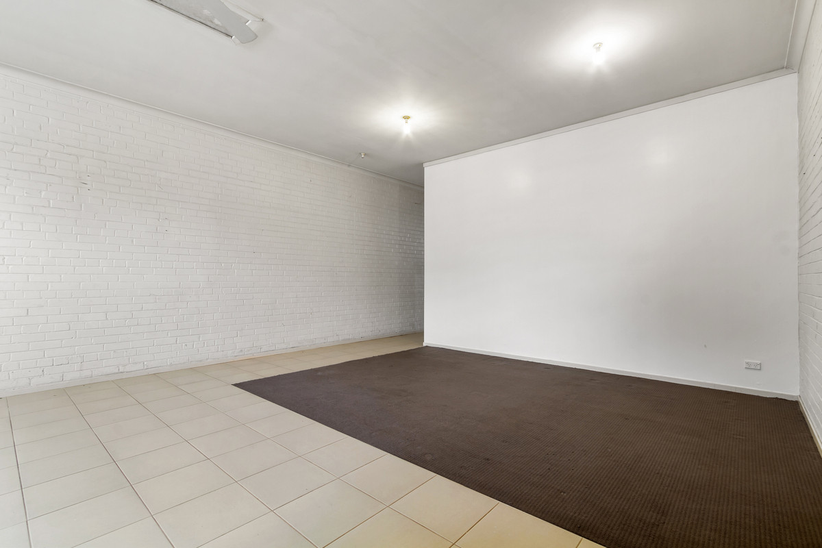 17 Rintoull Street, MORWELL VIC 3840, Morwell - Thumbnail 4