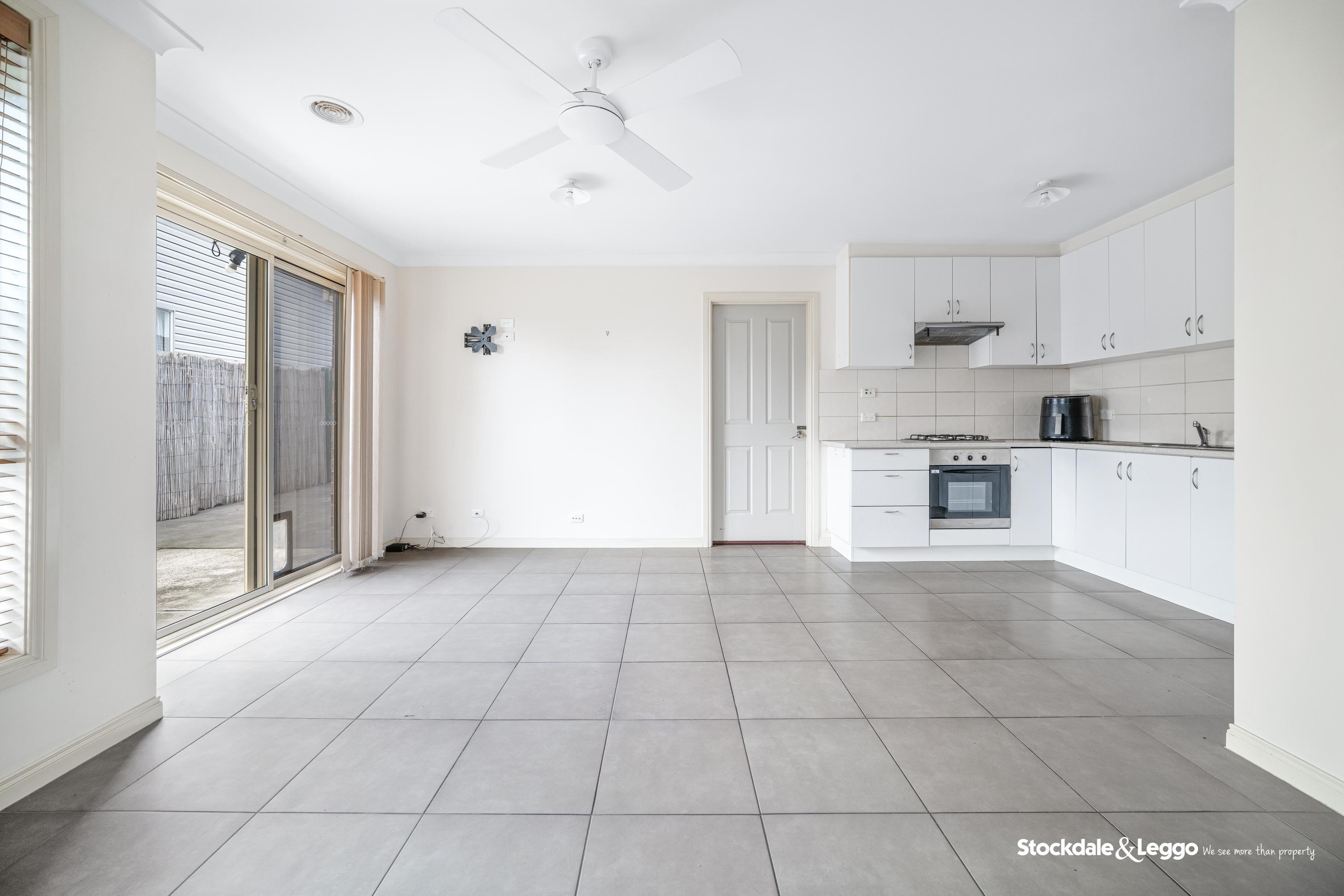1/21 Pittosporum Grove, Doveton VIC, Doveton - Thumbnail 3