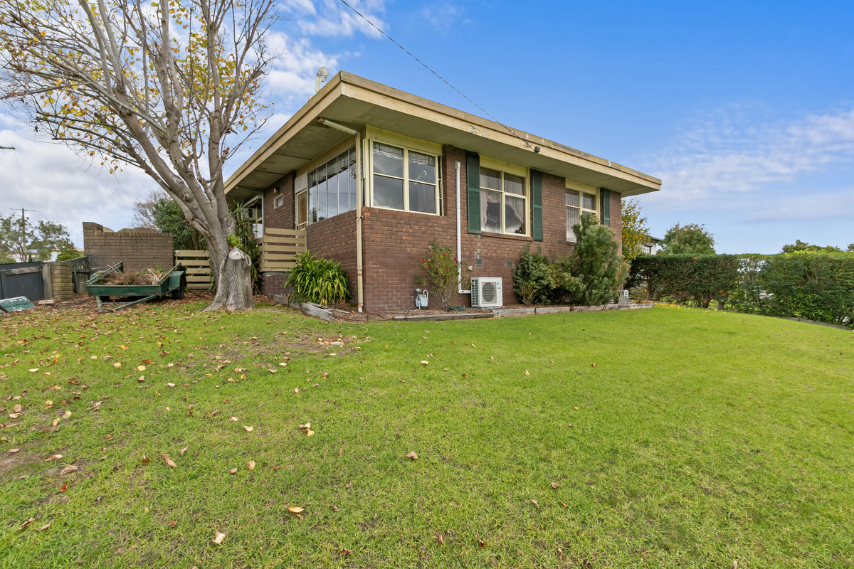 40 Dunbar Avenue, Morwell VIC 3840, Morwell - Thumbnail 5