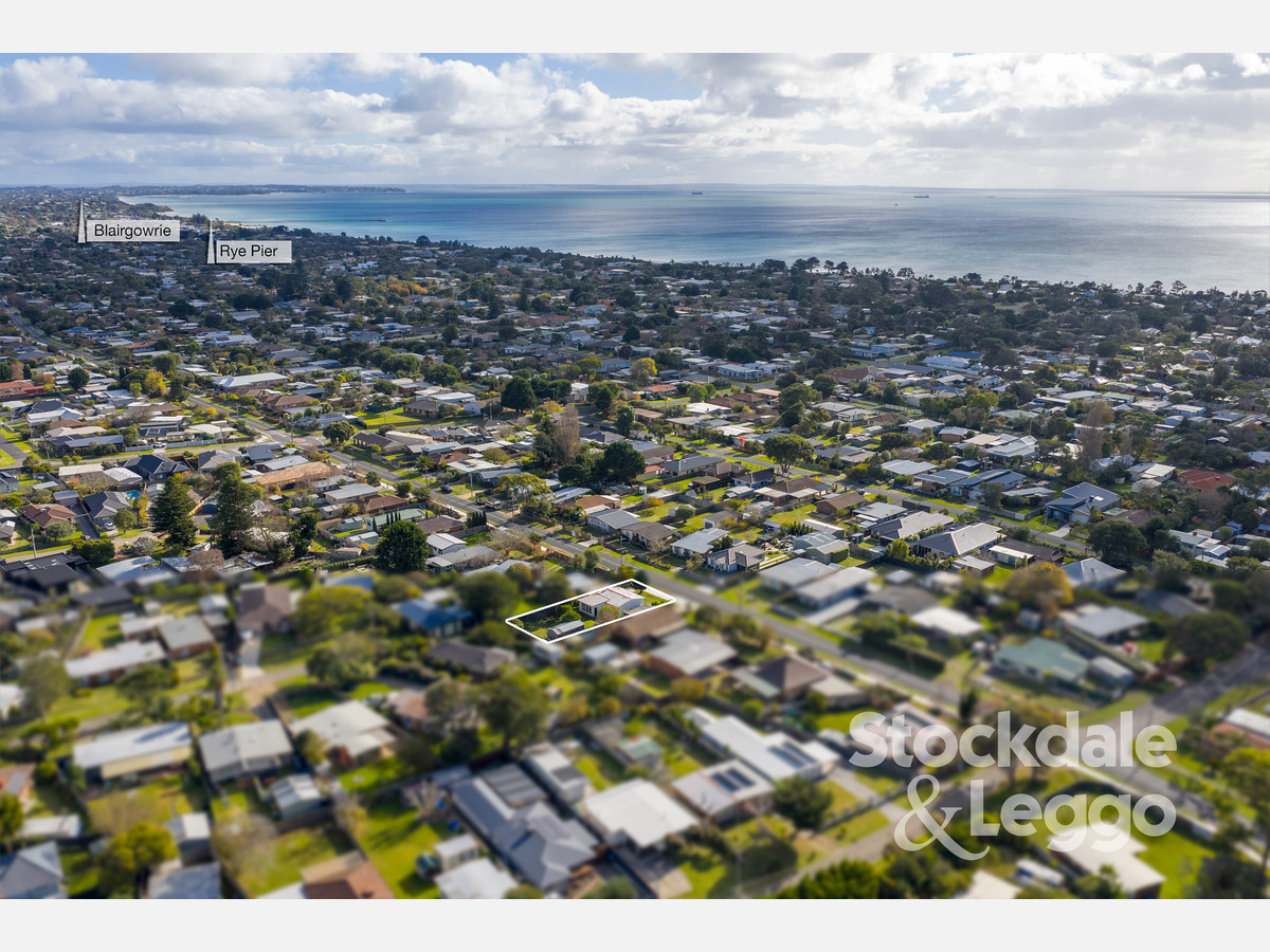 53 Alma Street, Tootgarook VIC 3941, Tootgarook - Thumbnail 3