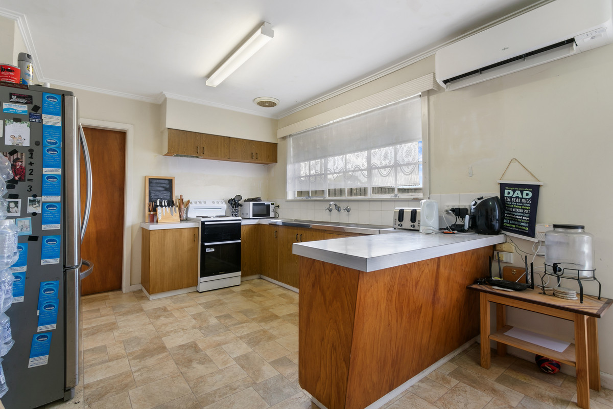 10 Henry Street, Yinnar VIC 3869, Yinnar - Thumbnail 7