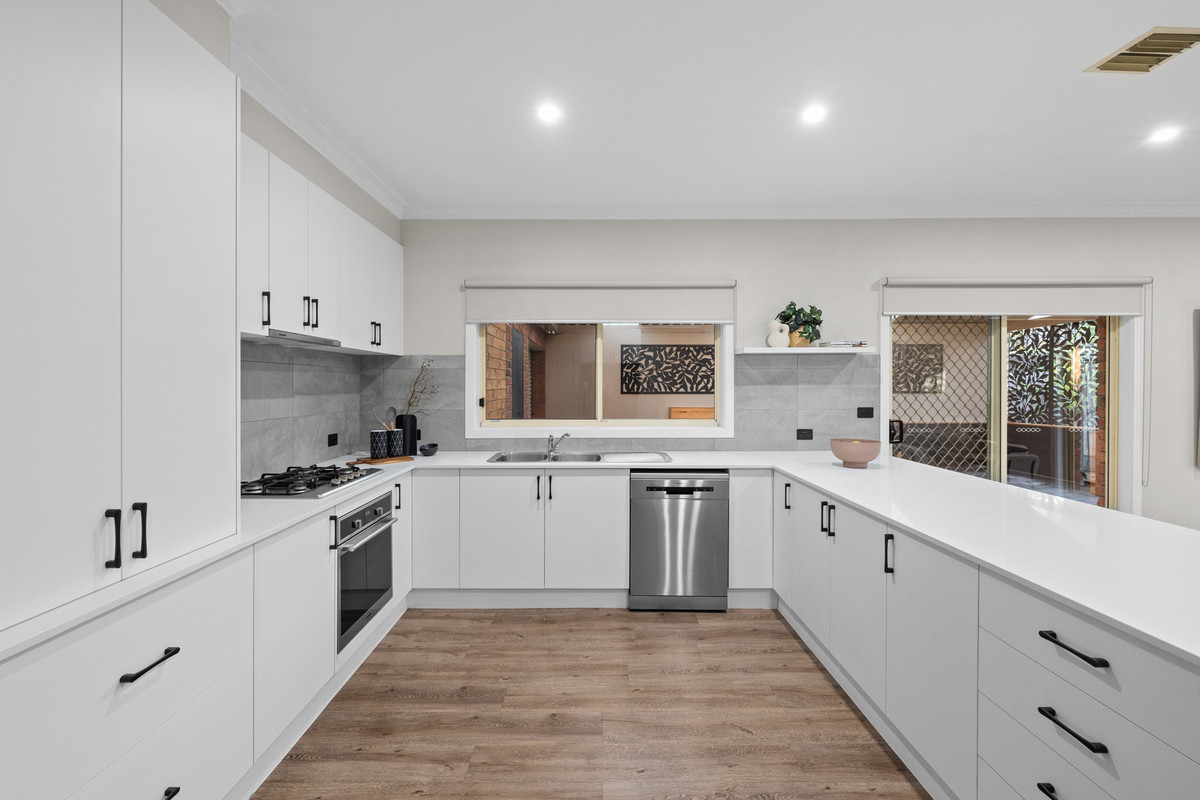 45 Arncliffe Boulevard, Greenvale VIC 3059, Greenvale - Thumbnail 6