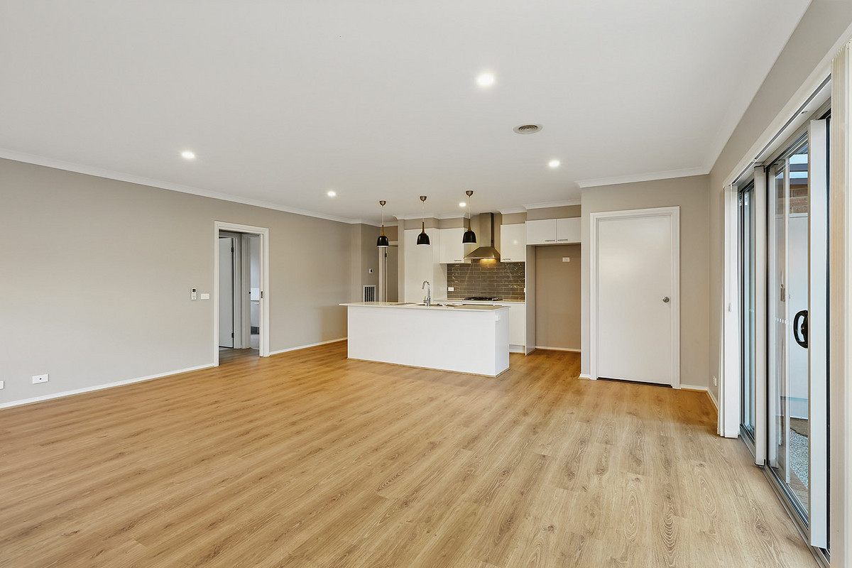 2 / 111 Aberline Road, Warrnambool VIC 3280, Warrnambool - Thumbnail 2