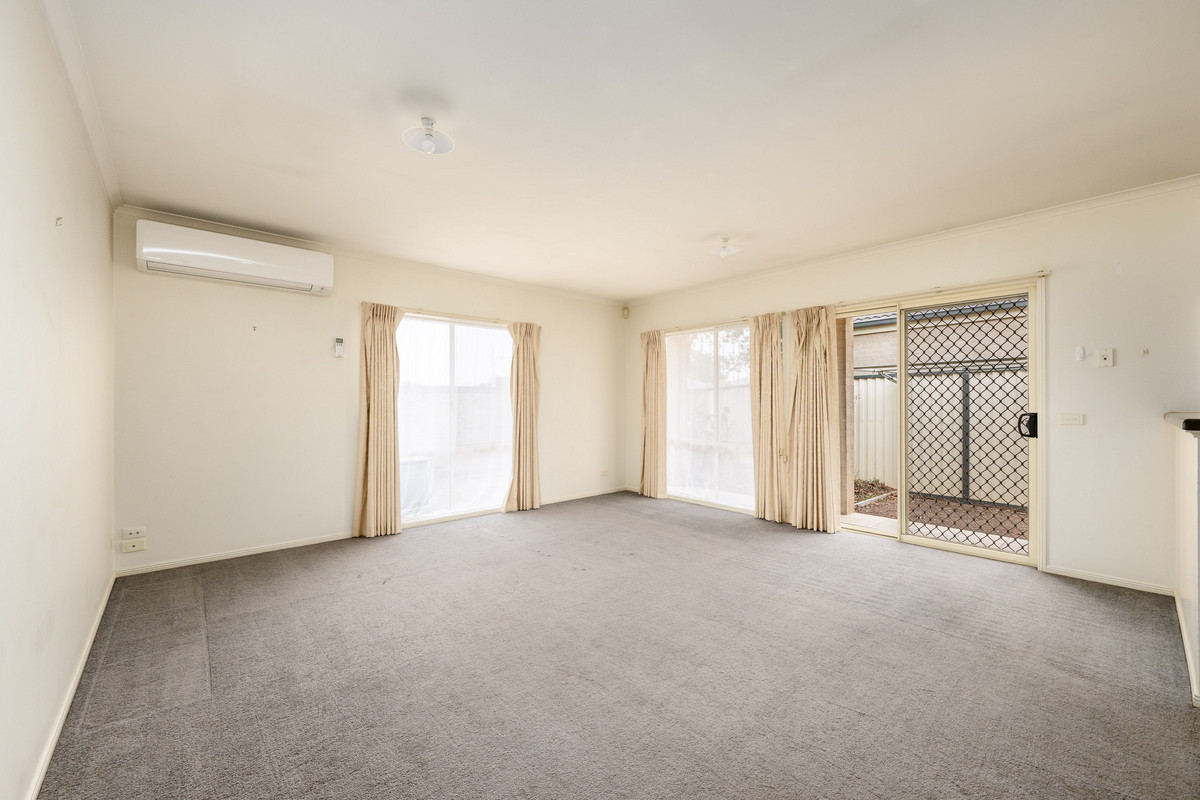2 / 2-4 Ross Alan Drive, SHEPPARTON VIC 3630, Shepparton - Thumbnail 6