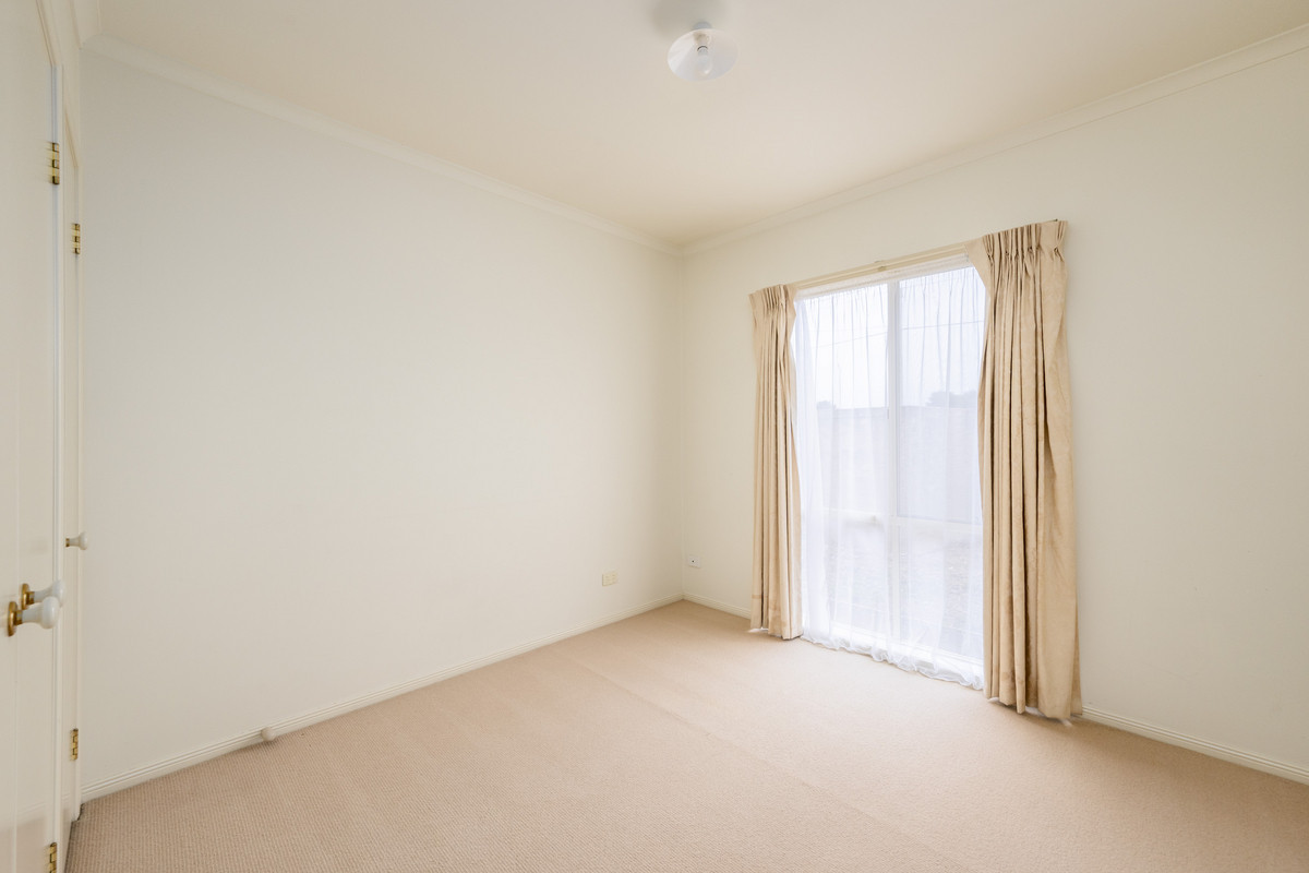 2 / 2-4 Ross Alan Drive, SHEPPARTON VIC 3630, Shepparton - Thumbnail 8