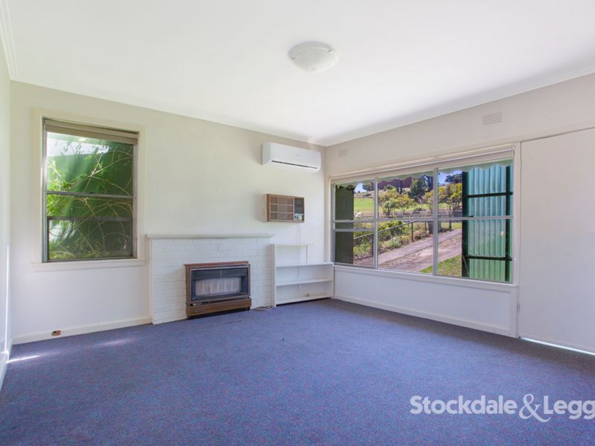 25 Tait Crescent, WARRNAMBOOL VIC 3280, Warrnambool - Thumbnail 3