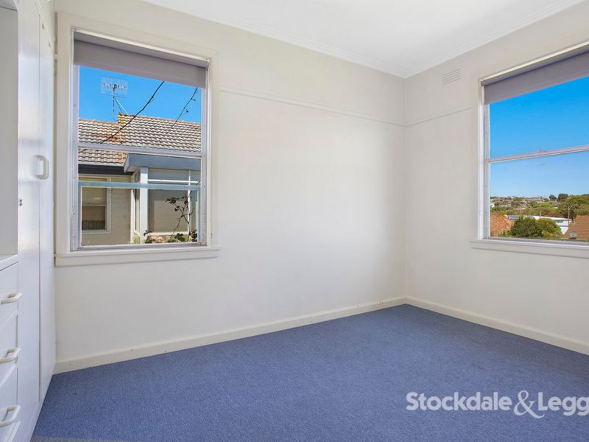 25 Tait Crescent, WARRNAMBOOL VIC 3280, Warrnambool - Thumbnail 4