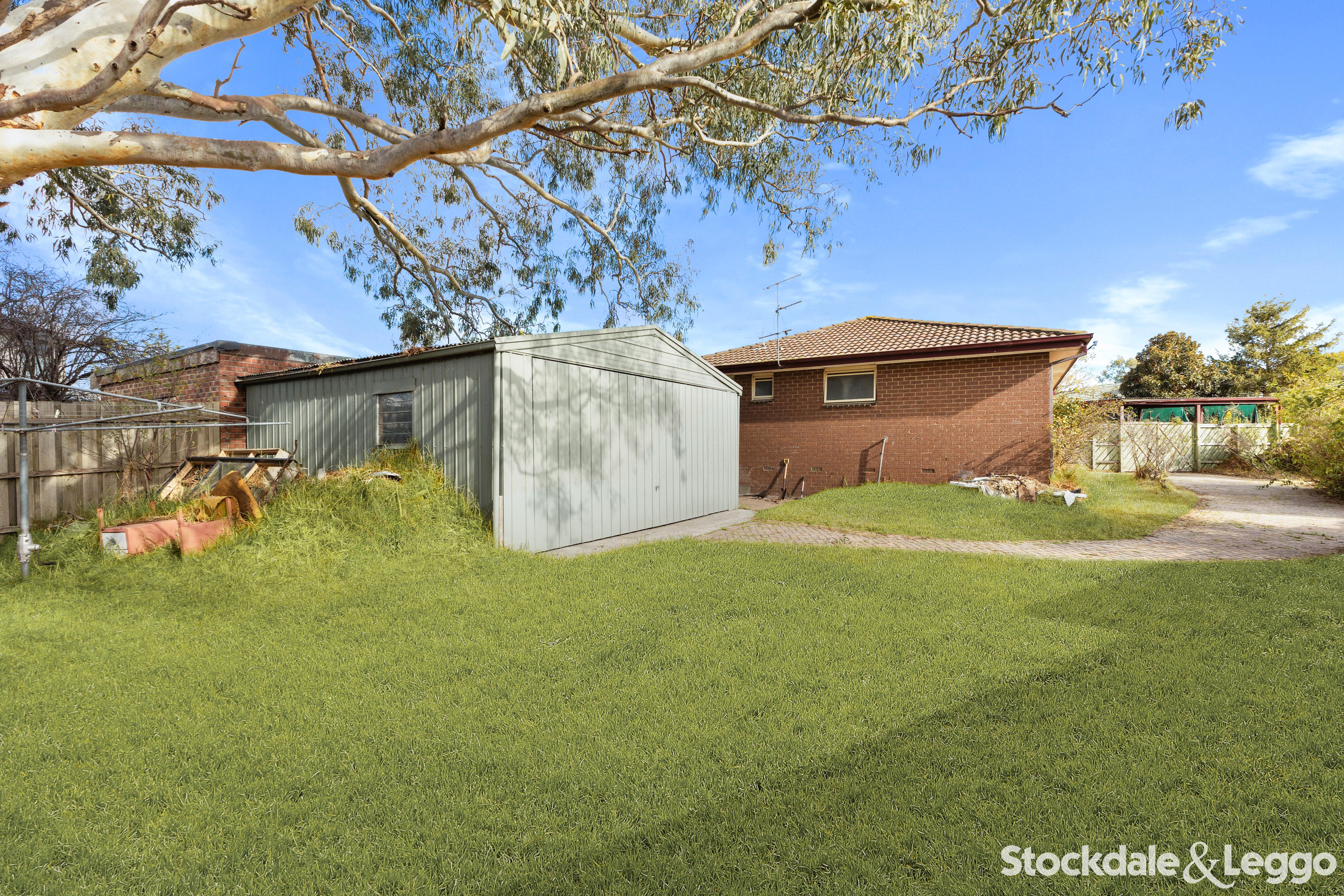 4 Sunnyvale Court, Hampton Park VIC, Hampton Park - Thumbnail 4