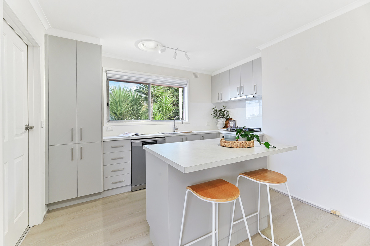 15 Philip Road, Hallam VIC 3803, Hallam - Thumbnail 4