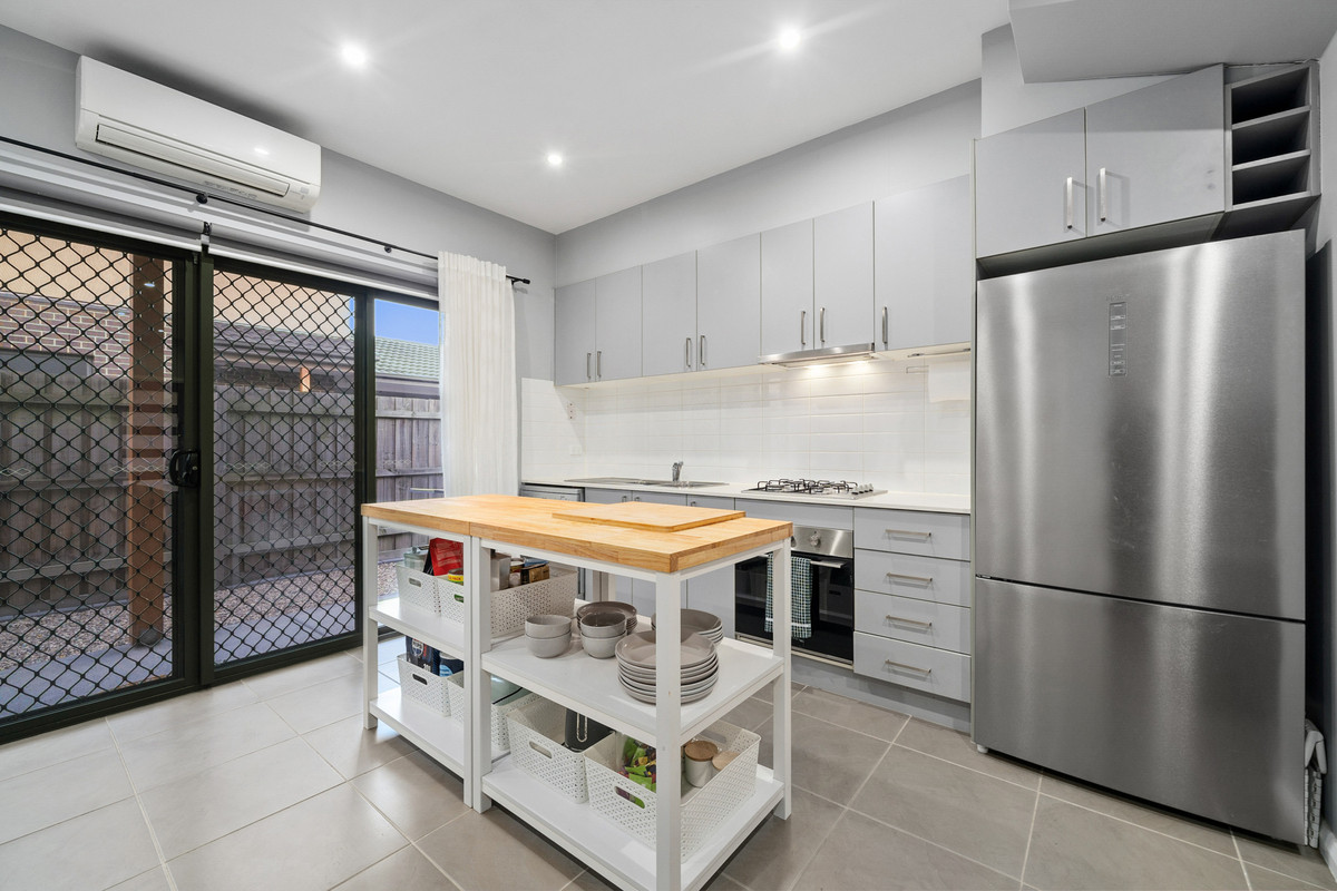 4 / 85-87 View Street, GLENROY VIC 3046, Glenroy - Thumbnail 3