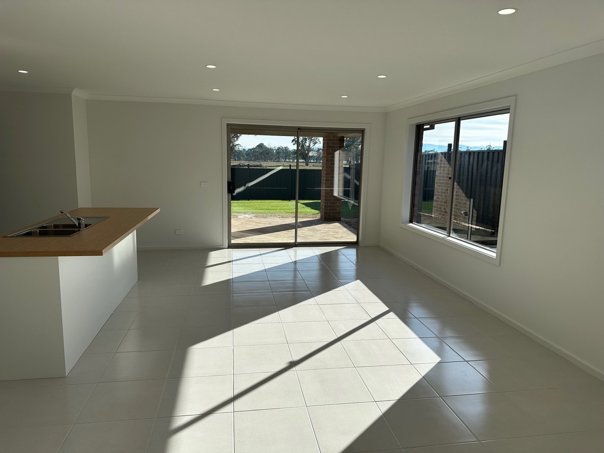 21 Jessie Way, Longwarry VIC 3816, Longwarry - Thumbnail 3