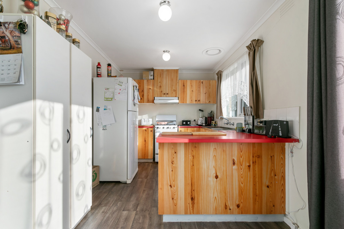 12 Esler Street, Traralgon VIC 3844, Traralgon - Thumbnail 7