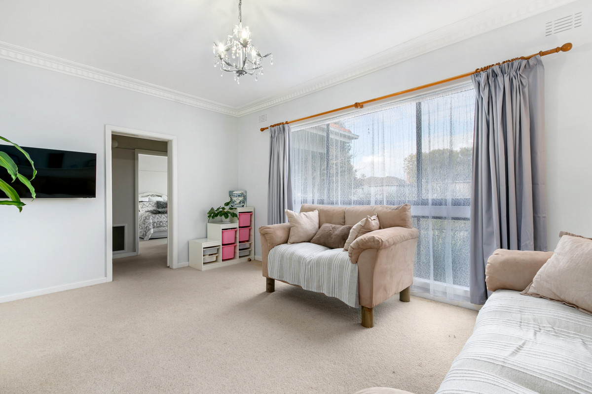 11 Winifred Street, Morwell VIC 3840, Morwell - Thumbnail 3