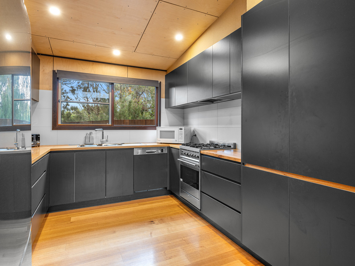 10 Roscrea Crescent, Walkerville VIC 3956, Walkerville - Thumbnail 6