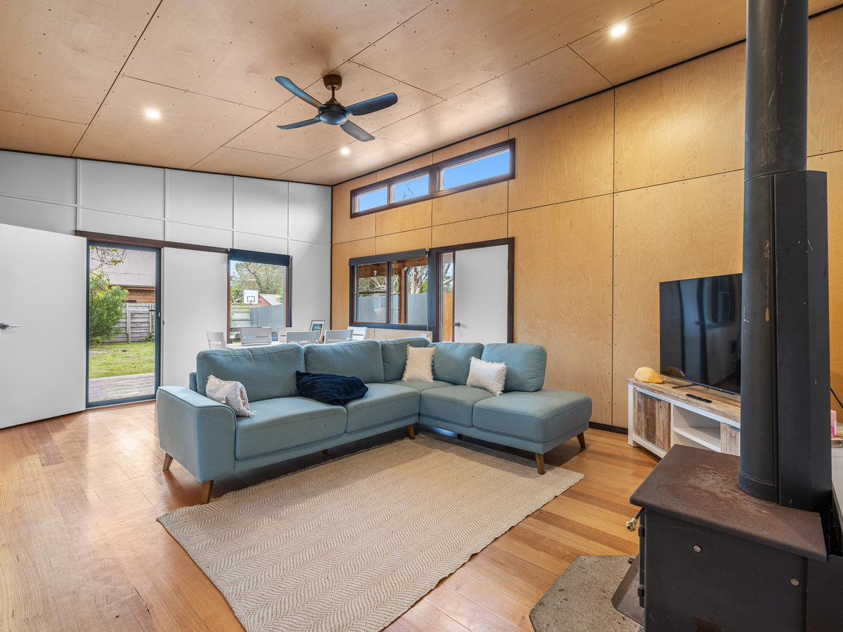 10 Roscrea Crescent, Walkerville VIC 3956, Walkerville - Thumbnail 2