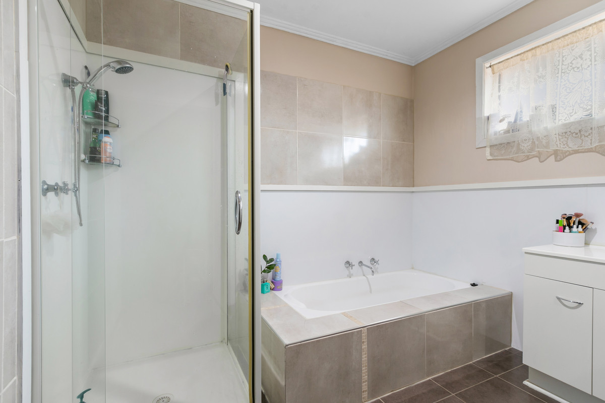 12 Peter Street, Morwell VIC 3840, Morwell - Thumbnail 8
