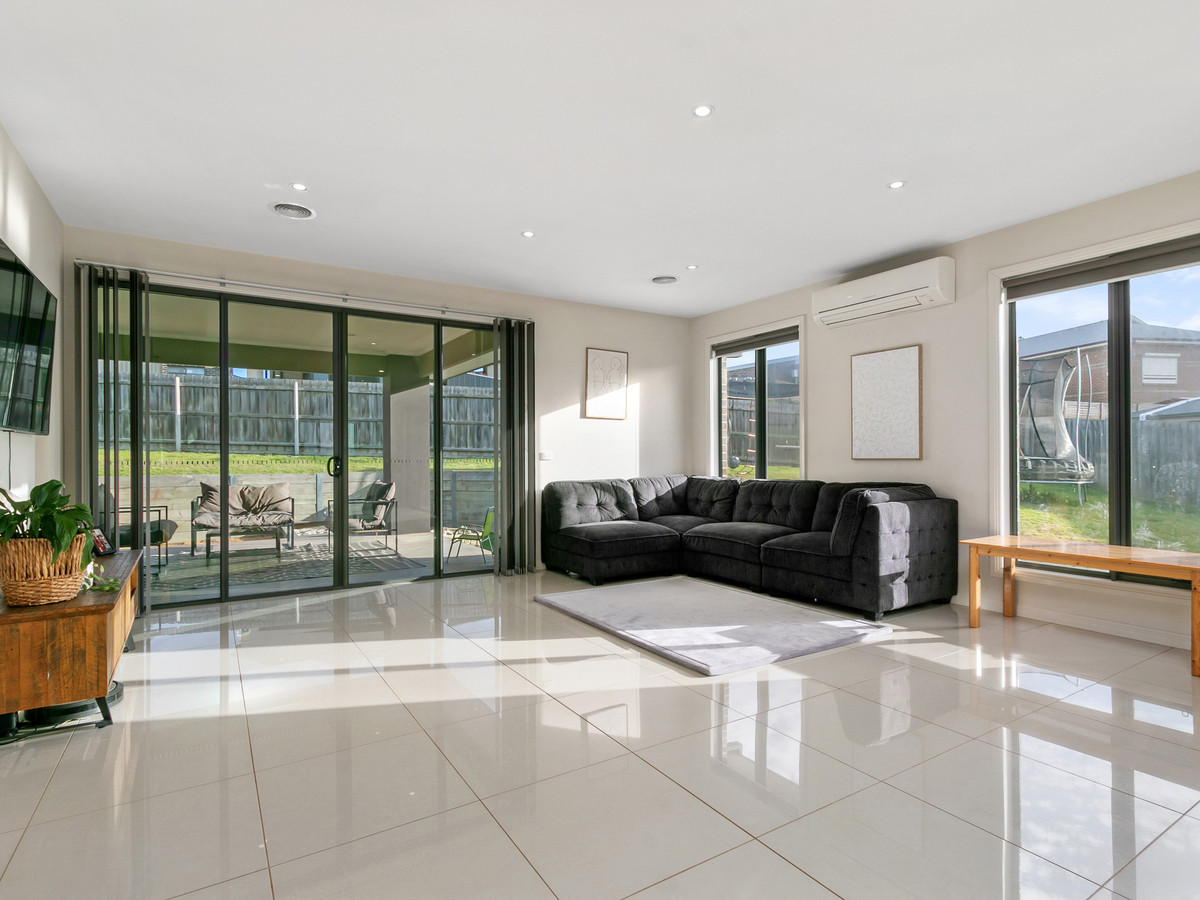 15 Notting Hill, Traralgon VIC 3844, Traralgon - Thumbnail 3