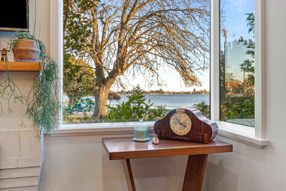 302 Wendouree Parade, Lake Wendouree VIC 3350, Lake Wendouree - Thumbnail 7