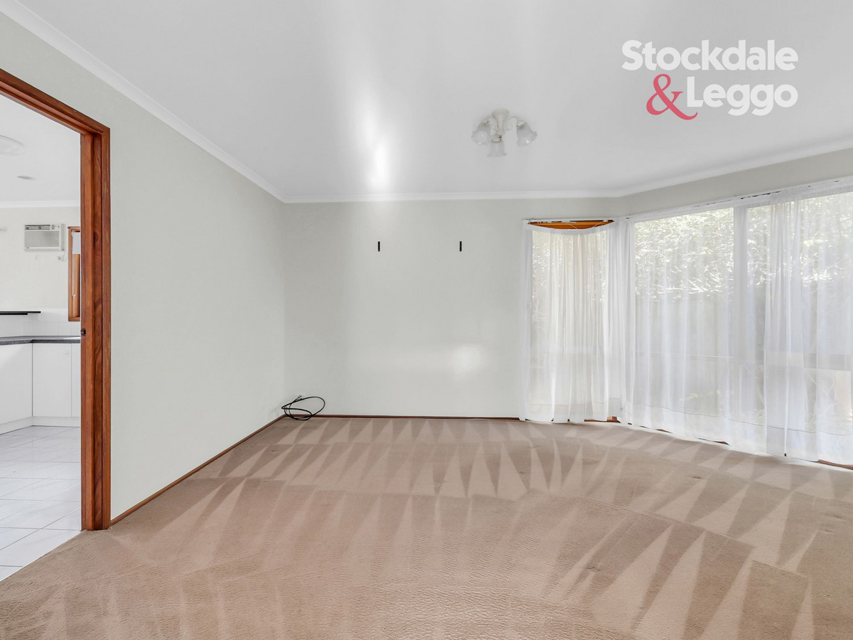 2 / 5-7 Taylor Drive, Darley VIC 3340, Darley - Thumbnail 3