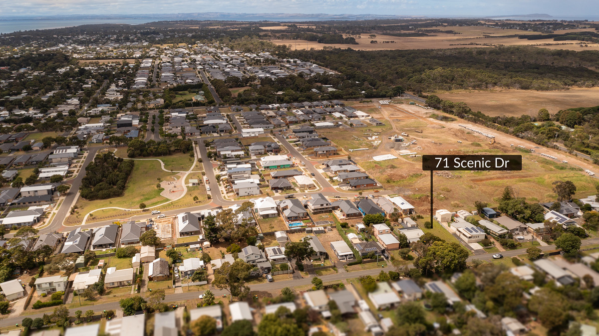 71 Scenic Drive, Cowes VIC 3922, Cowes - Thumbnail 2